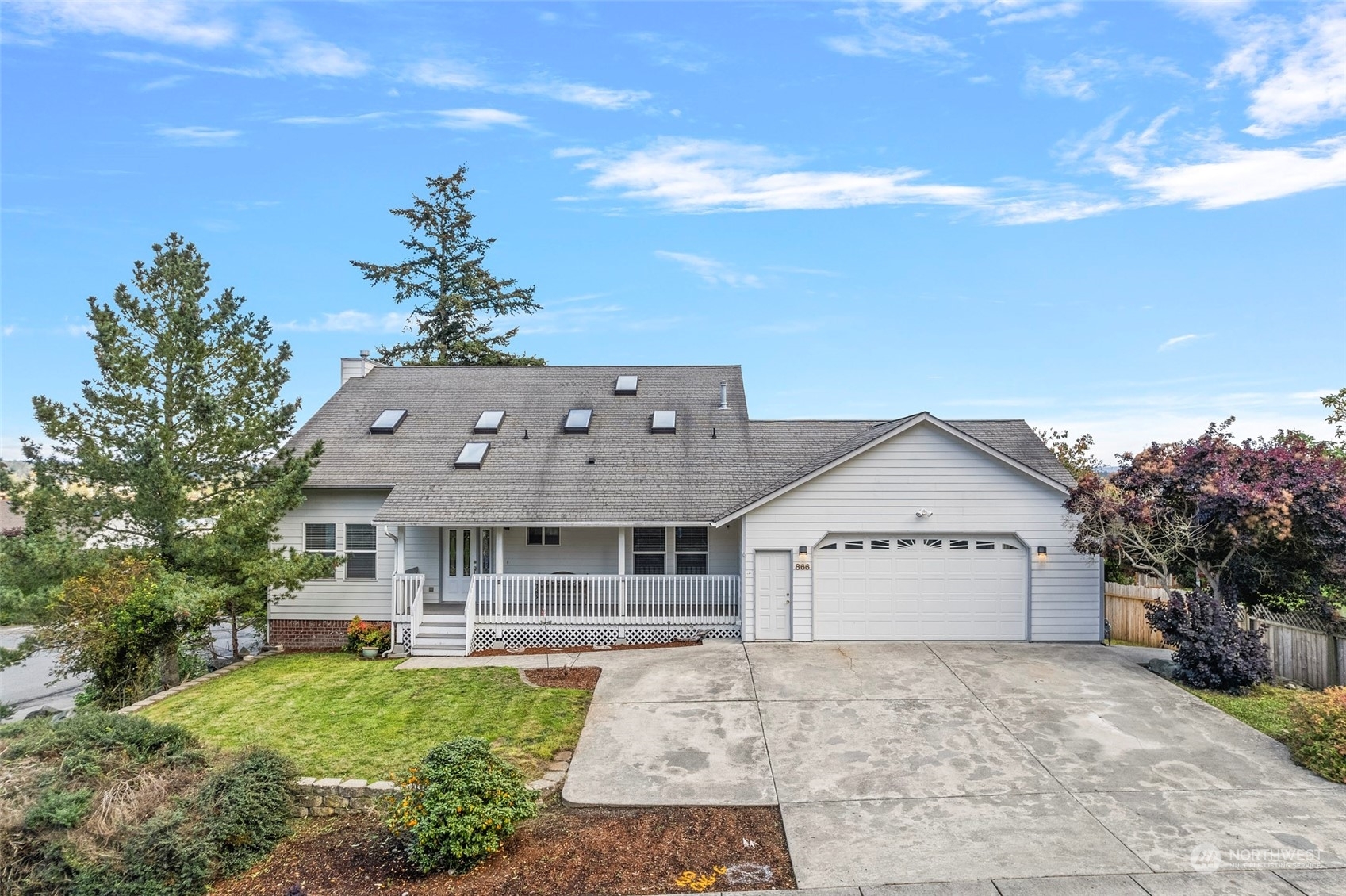 866 SW Fairhaven Drive  Oak Harbor WA 98277 photo