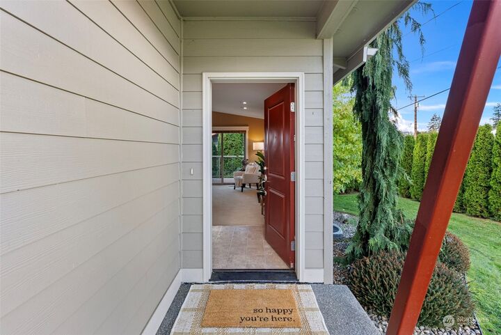 Property Photo:  213  Apple Street  WA 98310 