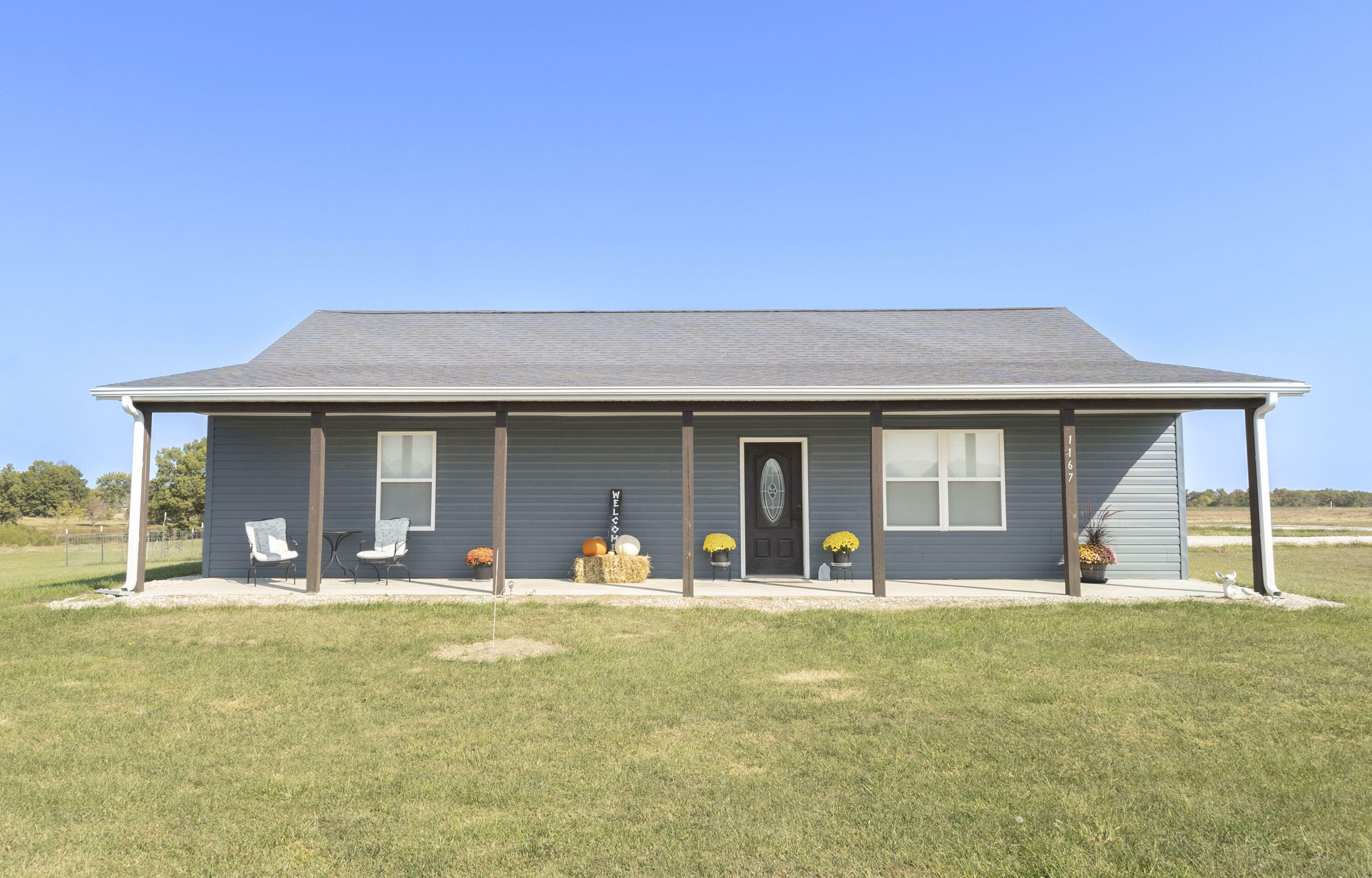 Property Photo:  1167 County Road 1465  MO 65270 