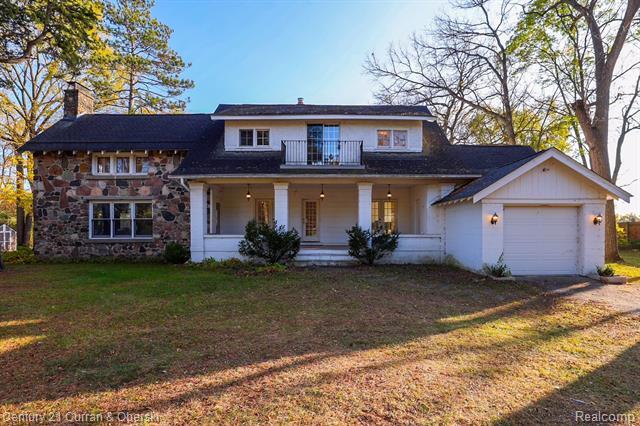 Property Photo: 9661 Cooley Lake Road MI 48382