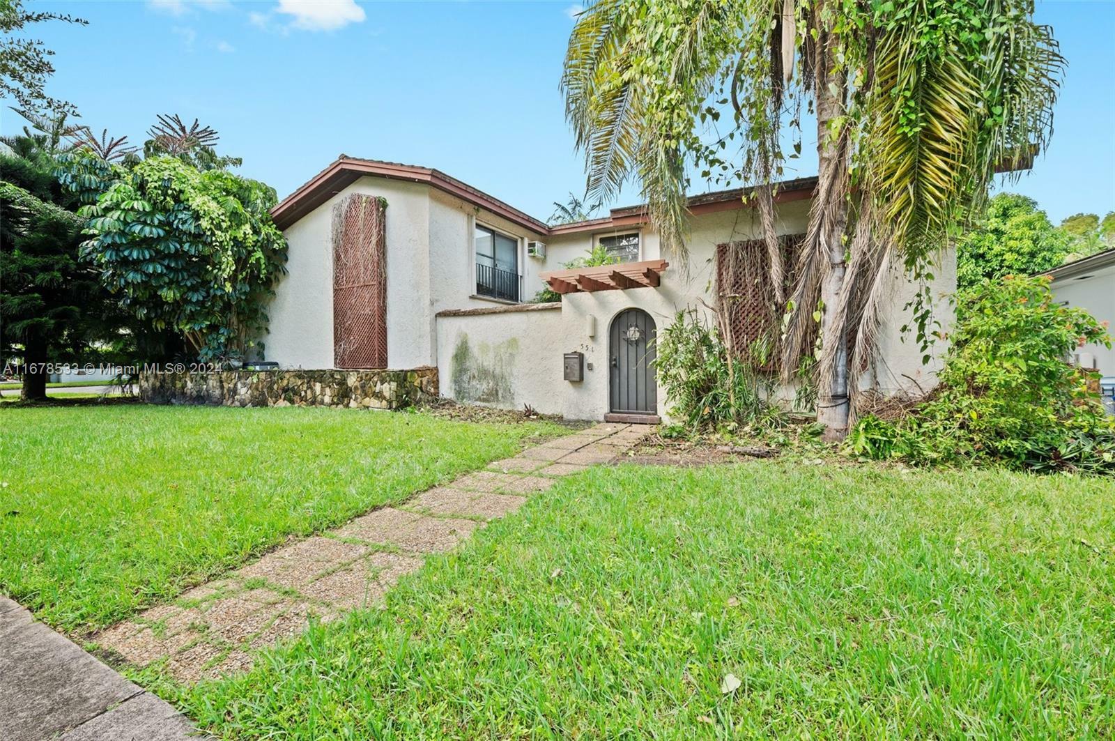 551 Bargello Ave  Coral Gables FL 33146 photo