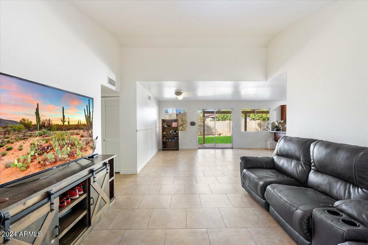 Property Photo:  4622 W Dailey Street  AZ 85306 