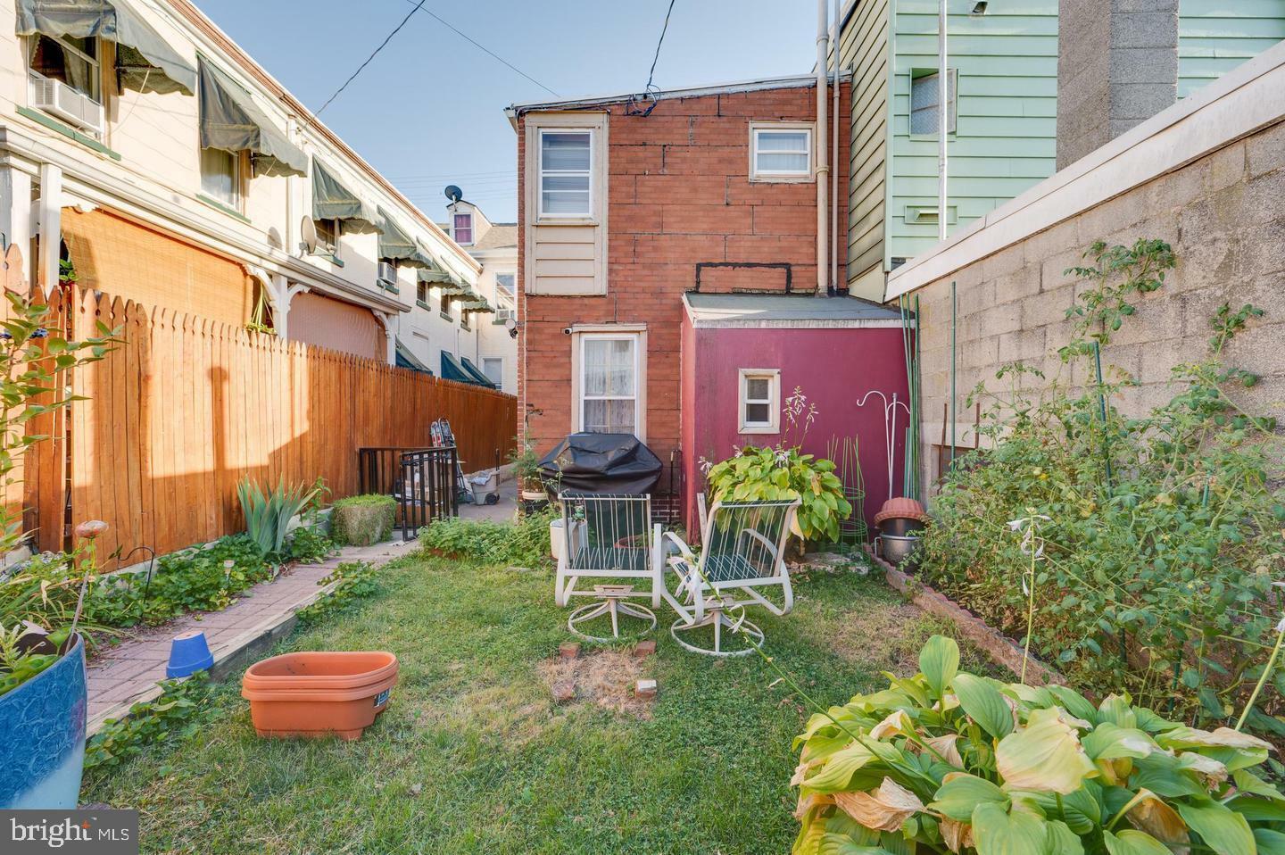 Property Photo:  1205 Chestnut Street  PA 19602 