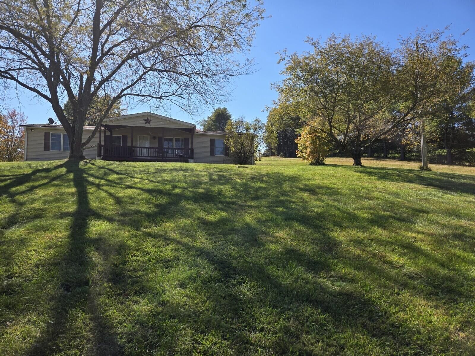 Property Photo: 8390 Honda Hills Road OH 43076