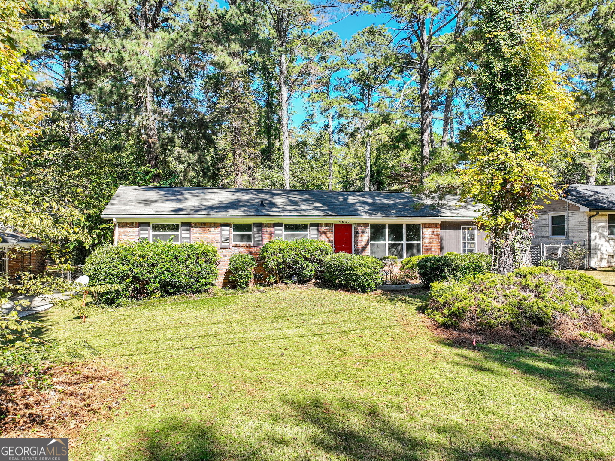 Property Photo:  4639 Tell Road SW  GA 30331 