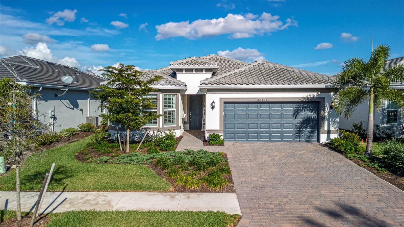 Property Photo:  25504 Emerald Bend Circle  FL 34223 