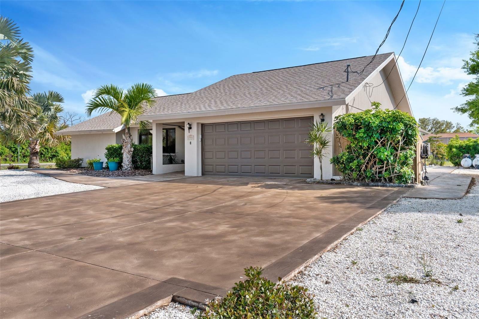 Property Photo:  2558 Oberon Road  FL 34224 