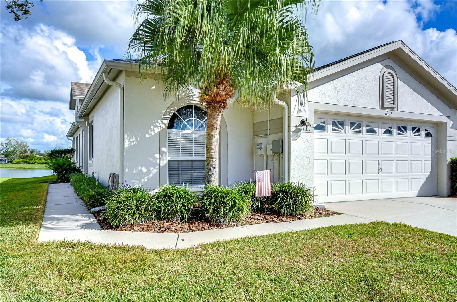 1825 Sassafras Drive  Wesley Chapel FL 33543 photo