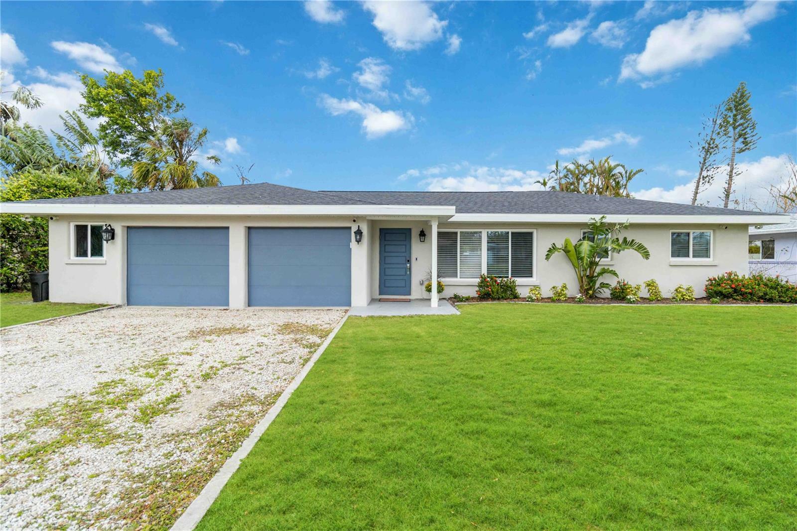 2231 Sunnyside Lane  Sarasota FL 34239 photo