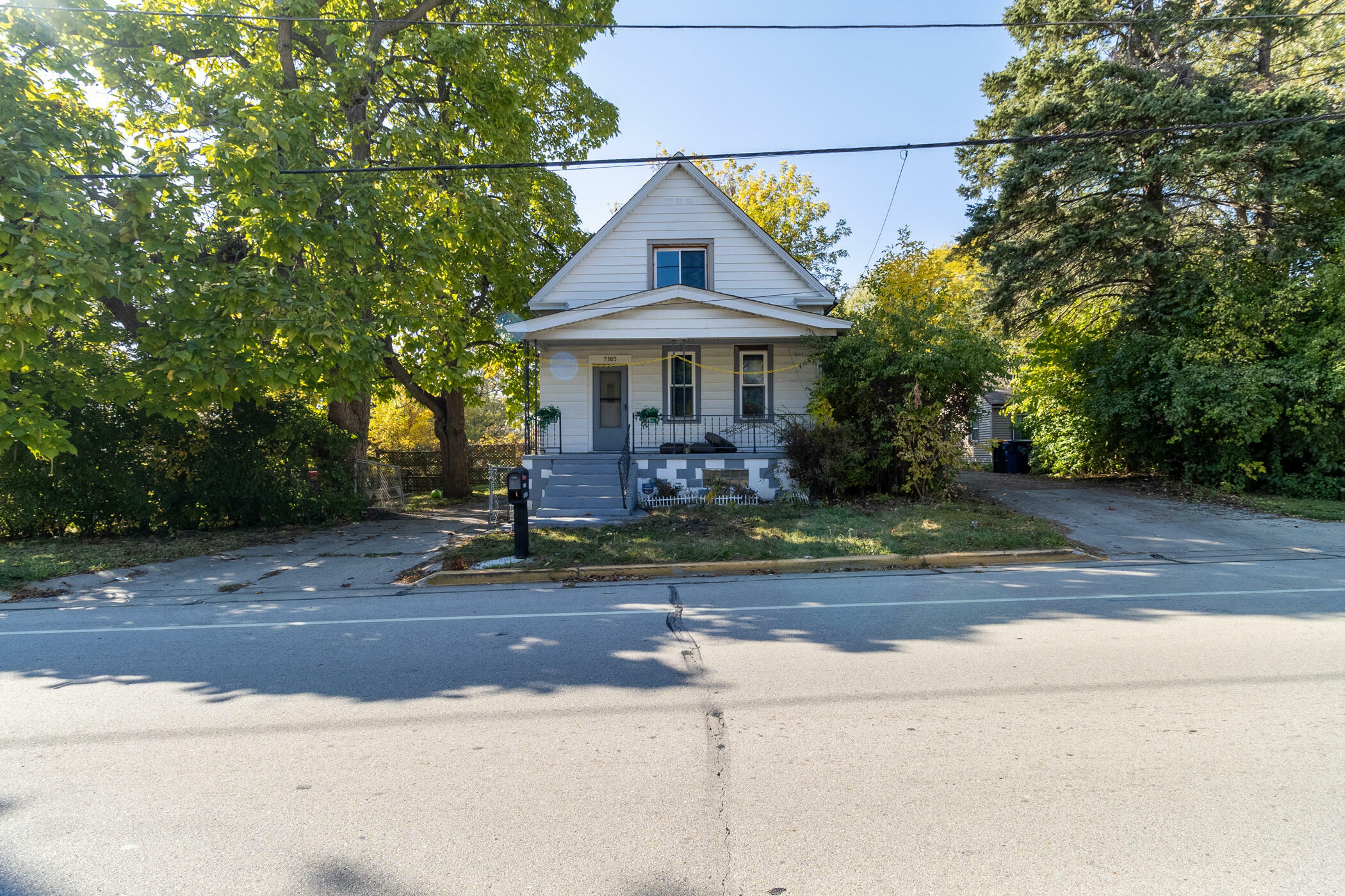 Property Photo:  7165 S Pennsylvania Ave  WI 53154 