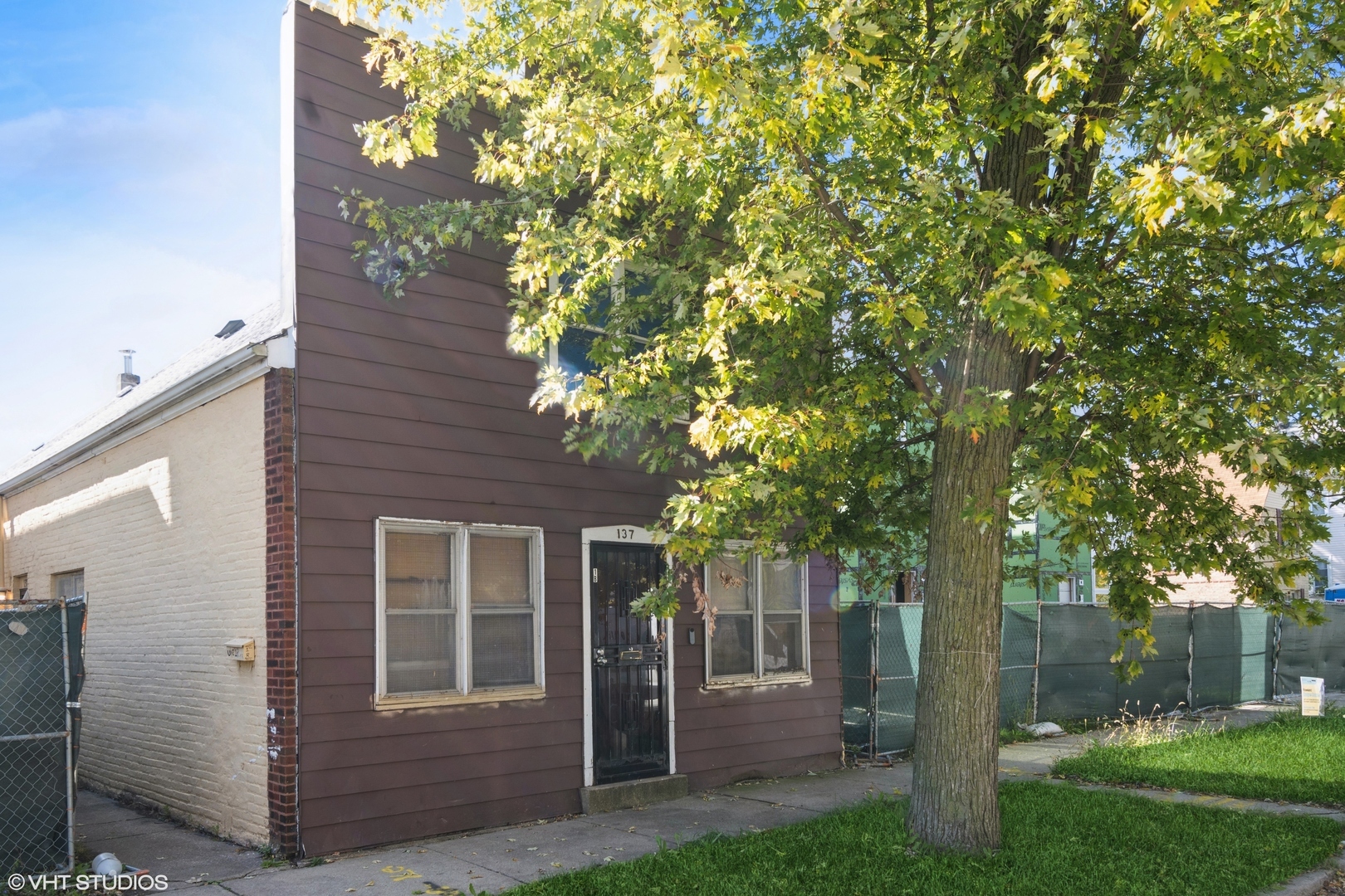 Property Photo:  137 E 118th Street  IL 60628 