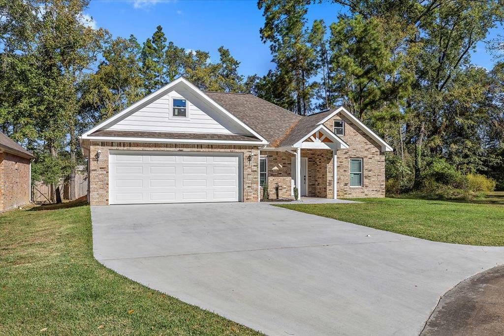 Property Photo: 119 Park Place TX 75901