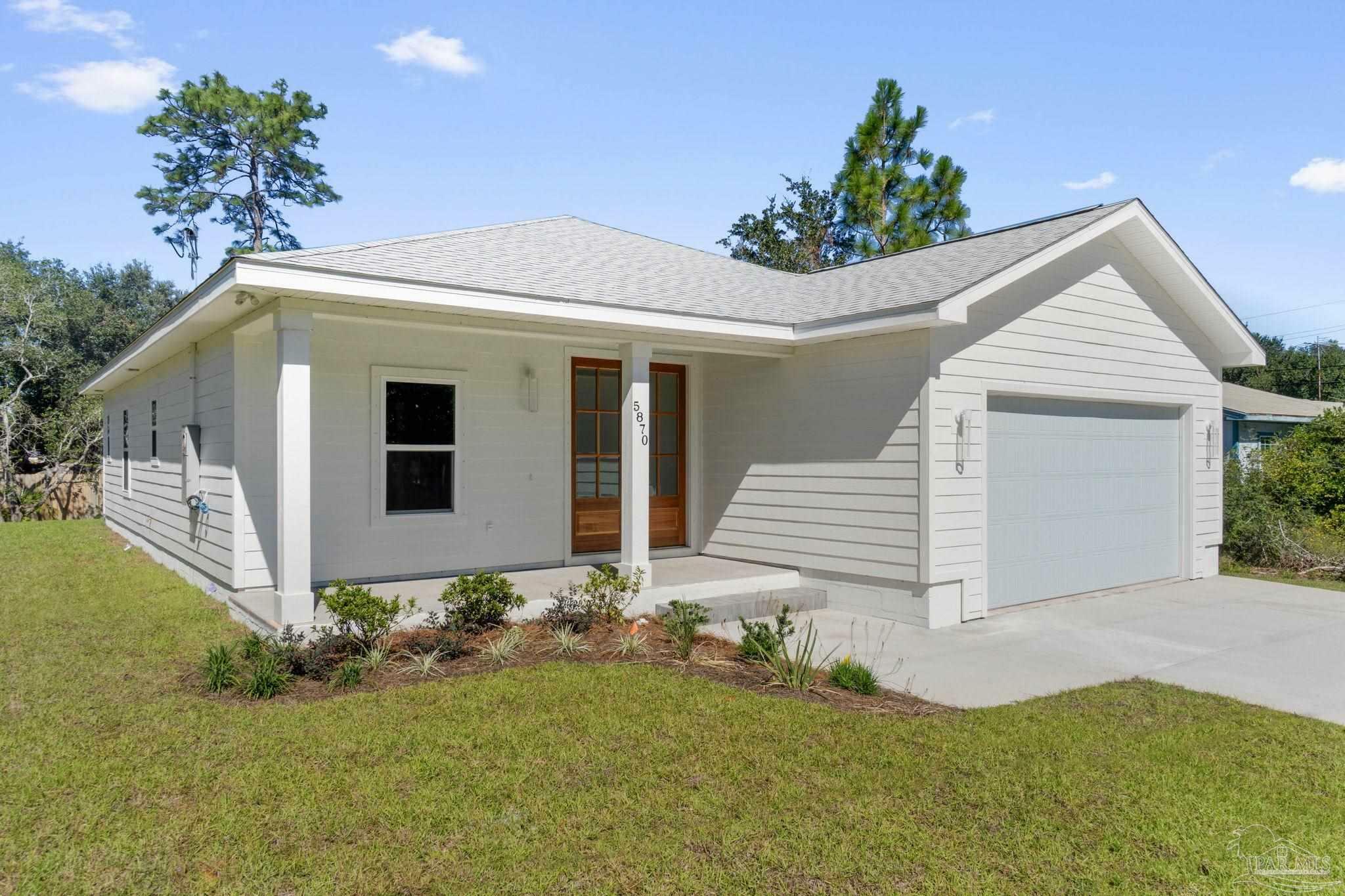 Property Photo:  5870 Congress St  FL 32563 