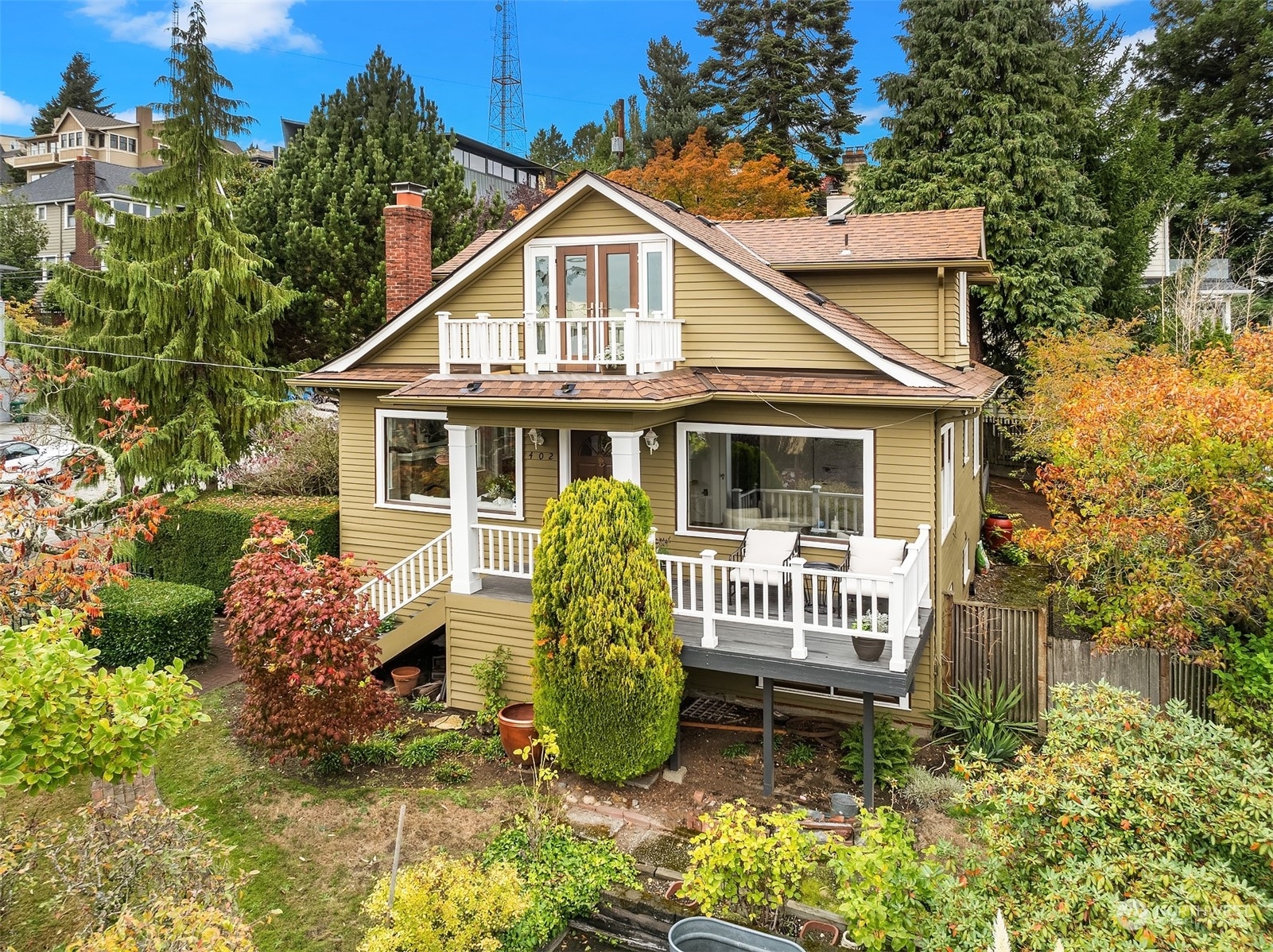 Property Photo:  402  Prospect Street  WA 98109 