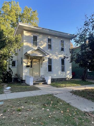 Property Photo:  307 Portage Avenue  MI 49093 