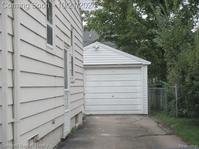 Property Photo:  1670 Holland  MI 48009 