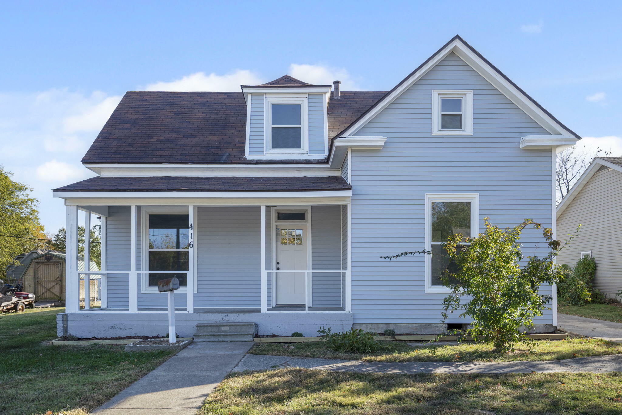 Property Photo:  416 E College Street  MO 65605 