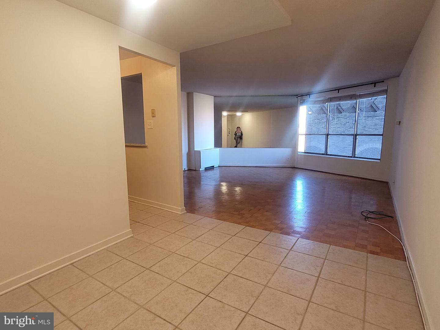 Property Photo:  224 W Rittenhouse Square 30 2104  PA 19103 