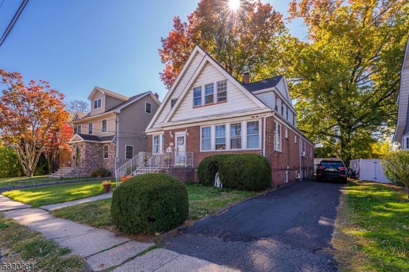 Property Photo:  2066 Emerson Ave  NJ 07083 