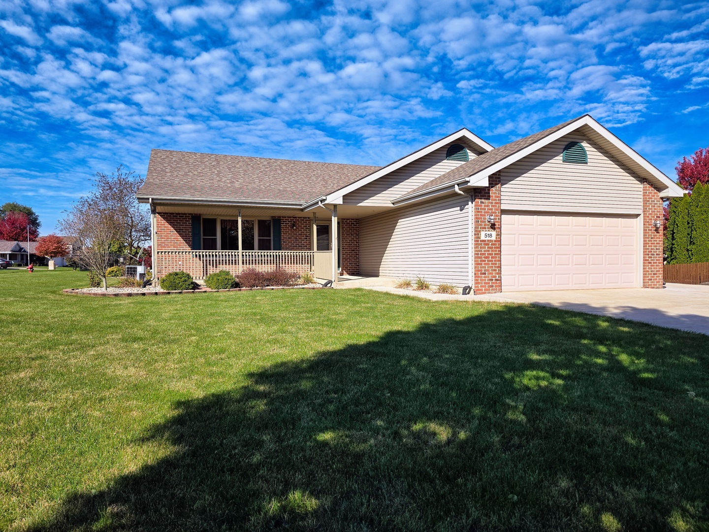 Property Photo:  518 Locust Lane  IL 60468 