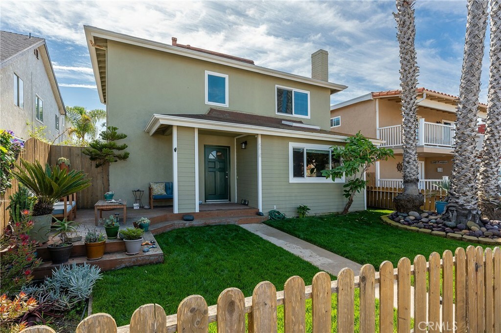 Property Photo:  4818 Island View  CA 93035 