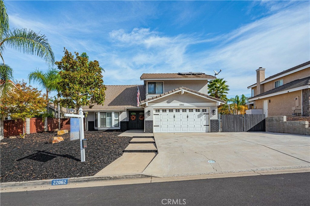 Property Photo:  22062 Tumbleweed Drive  CA 92587 