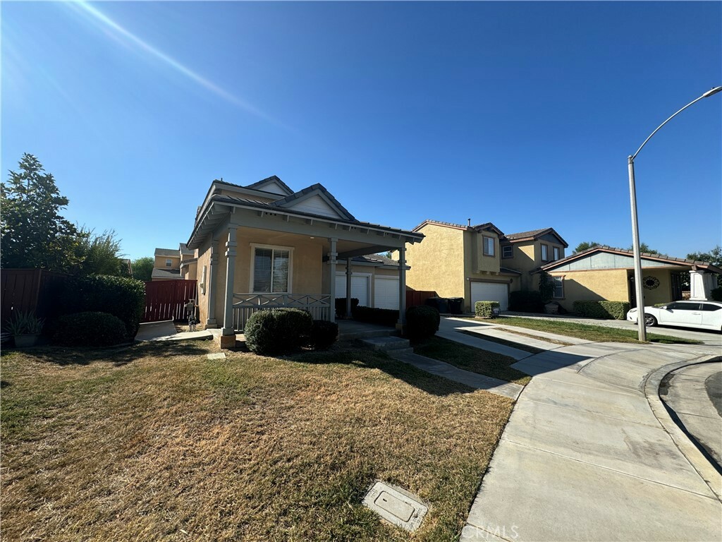 Property Photo:  1715 Benedetto  CA 92571 