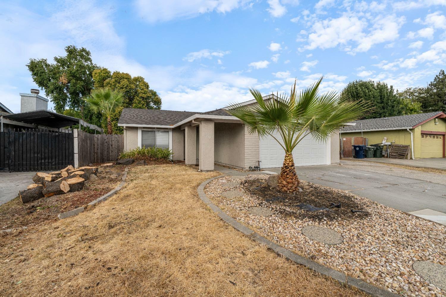 Property Photo:  777 Turnstone Drive  CA 95834 