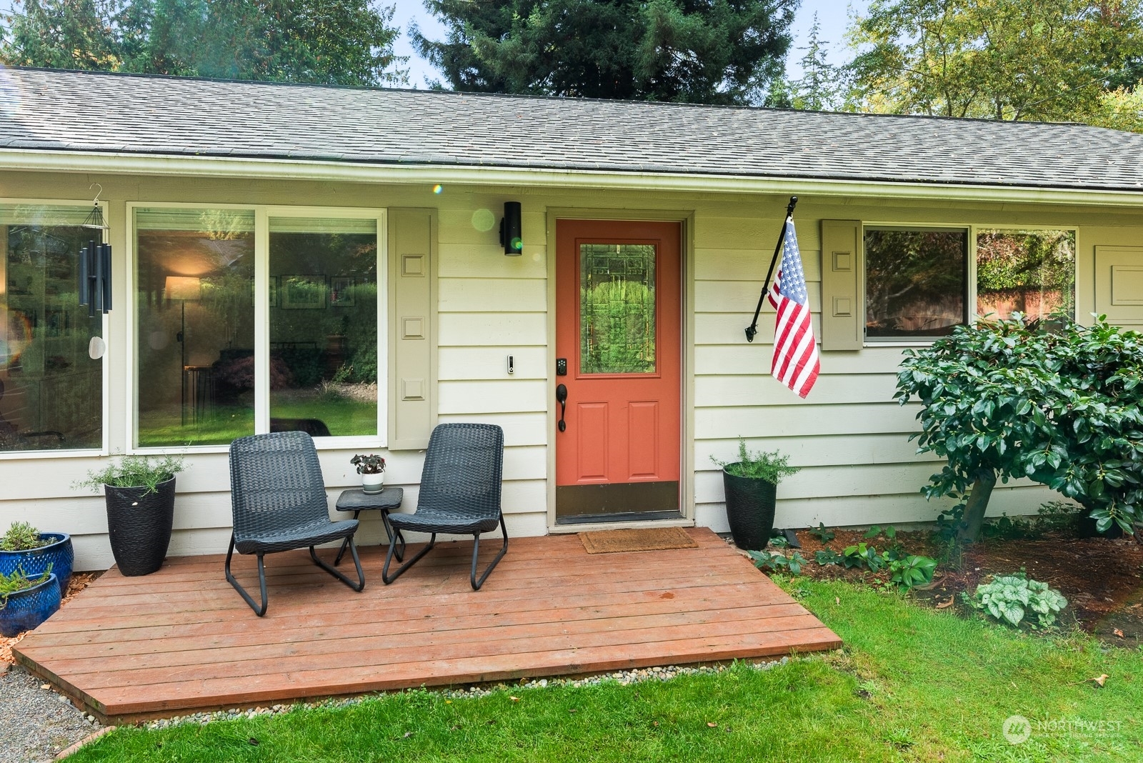 Property Photo:  5121 NE 187th St  WA 98155 