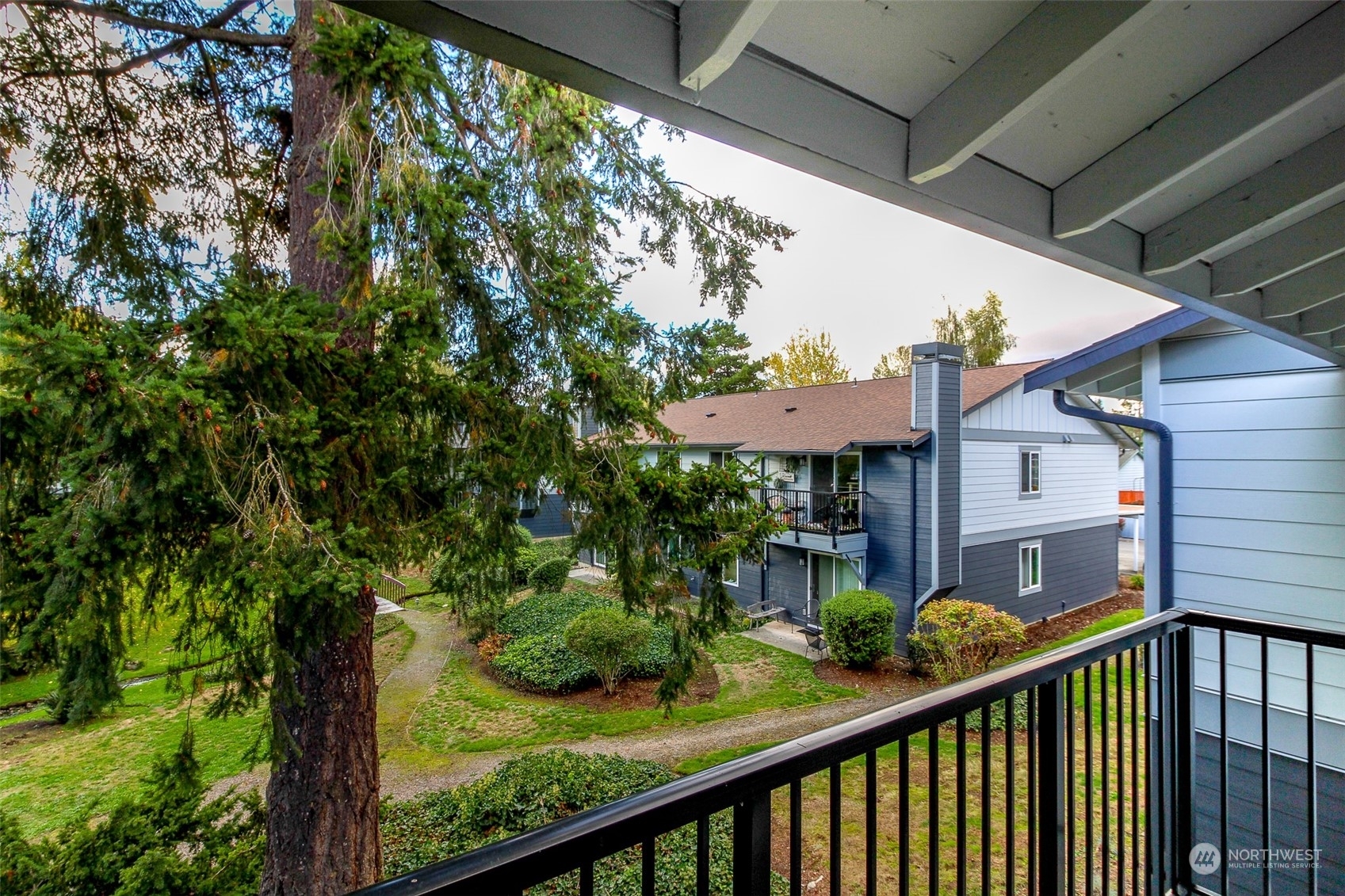 Property Photo:  25735 115th Avenue SE J202  WA 98030 