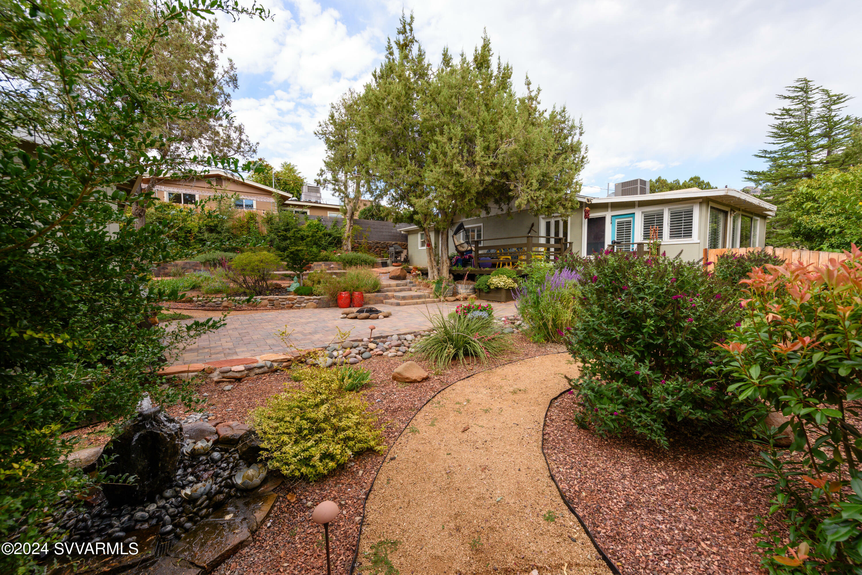 Property Photo:  821 Brewer Rd  AZ 86336 