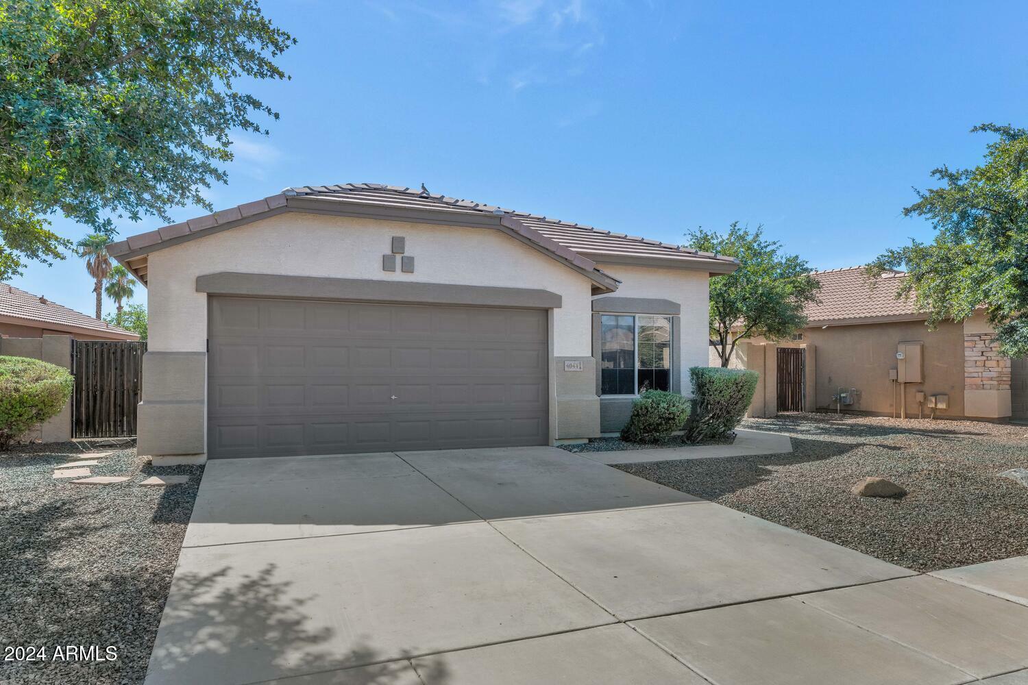 Property Photo:  4044 S Summer Court  AZ 85297 