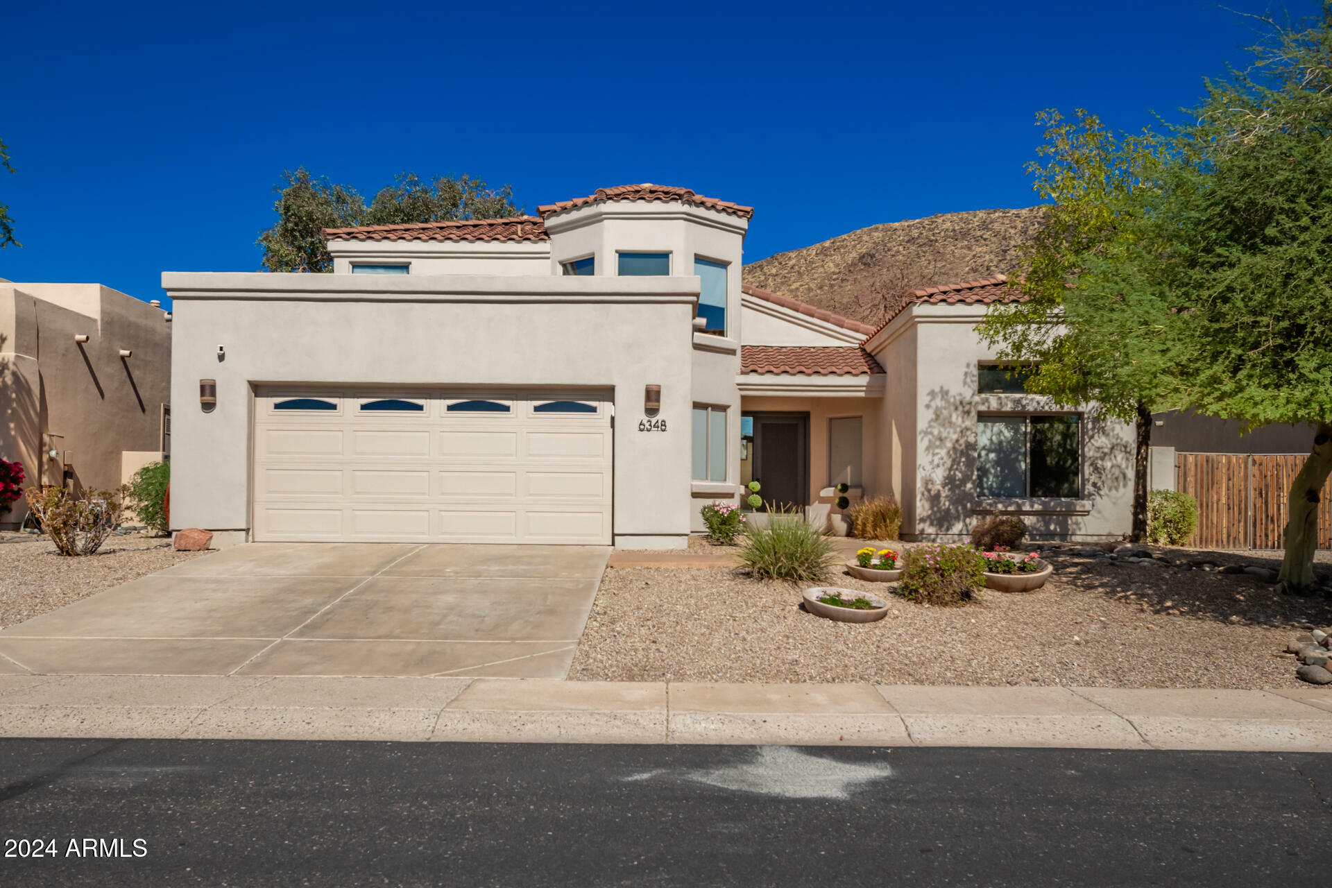 6348 W Hill Lane  Glendale AZ 85310 photo