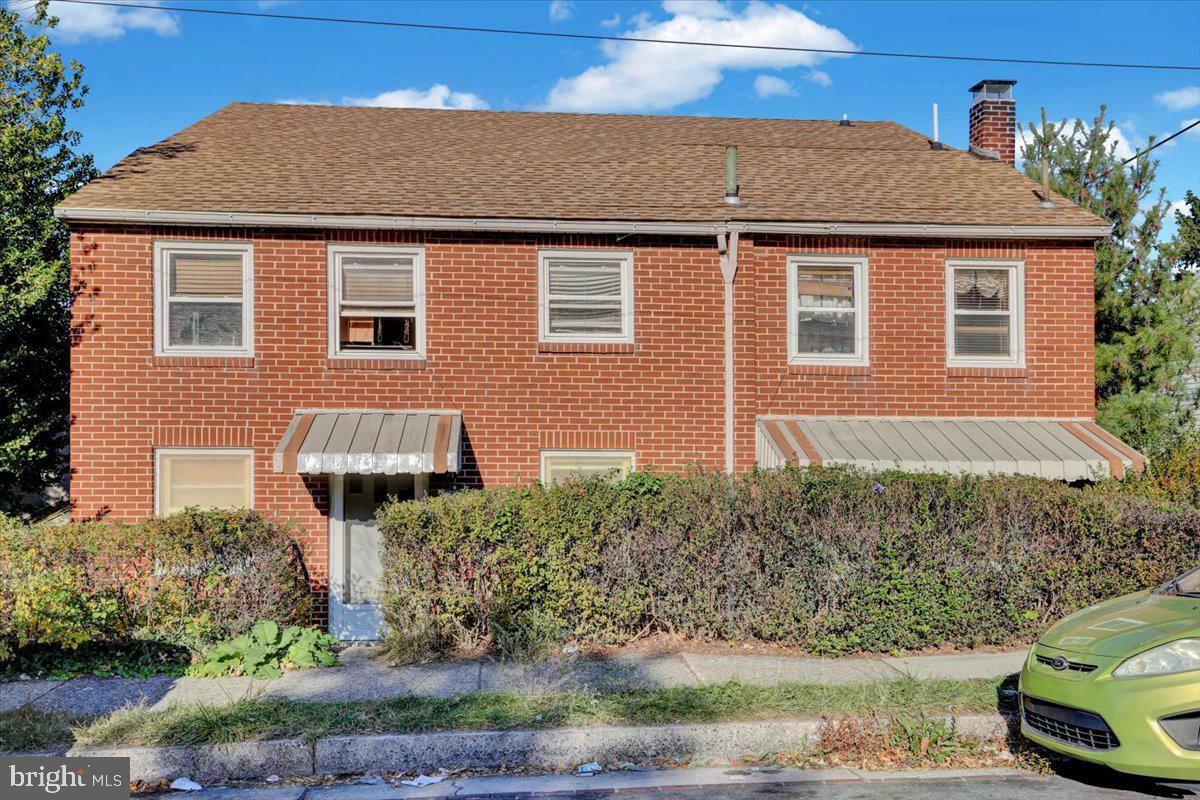 Property Photo:  904 Hampden Boulevard  PA 19604 