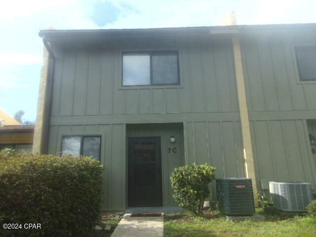 Property Photo:  1025 W 19th Street 7C  FL 32405 