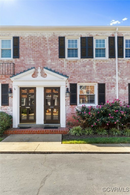 Property Photo:  301 N Hamilton Street G  VA 23221 