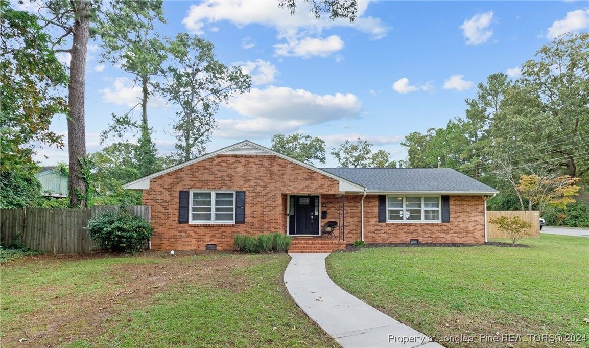 Property Photo:  304 W Elwood Avenue  NC 28376 