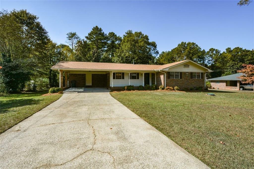 Property Photo:  4250 Crabapple Trail  GA 30106 