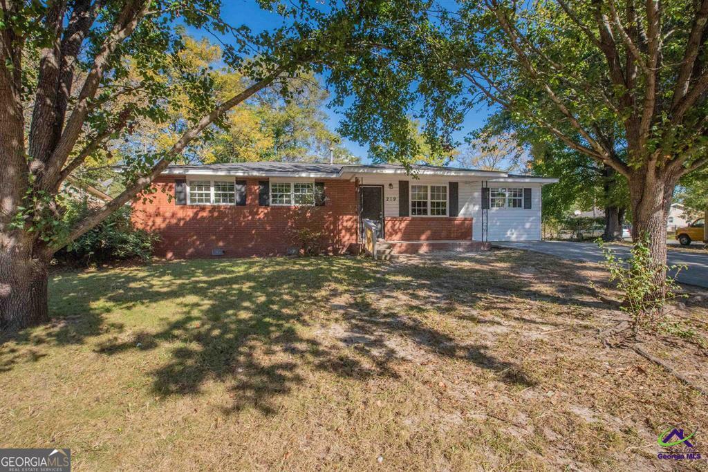 Property Photo: 219 Palomino Lane GA 31088