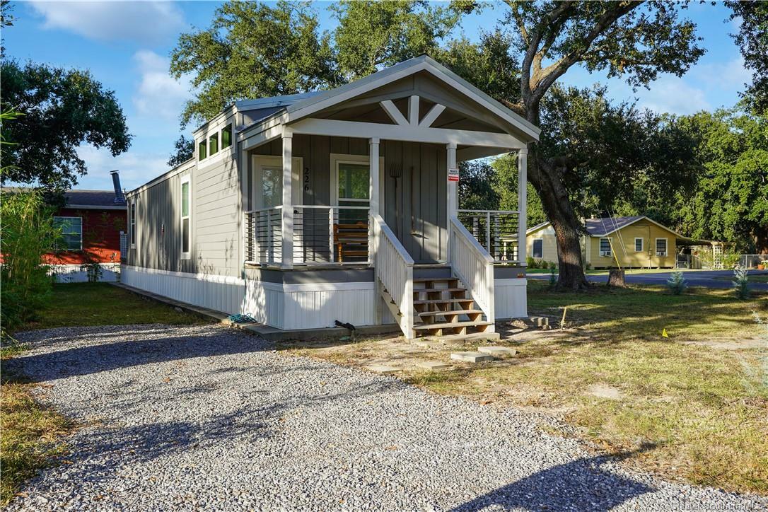 226 W Carlton Street  Sulphur LA 70663 photo