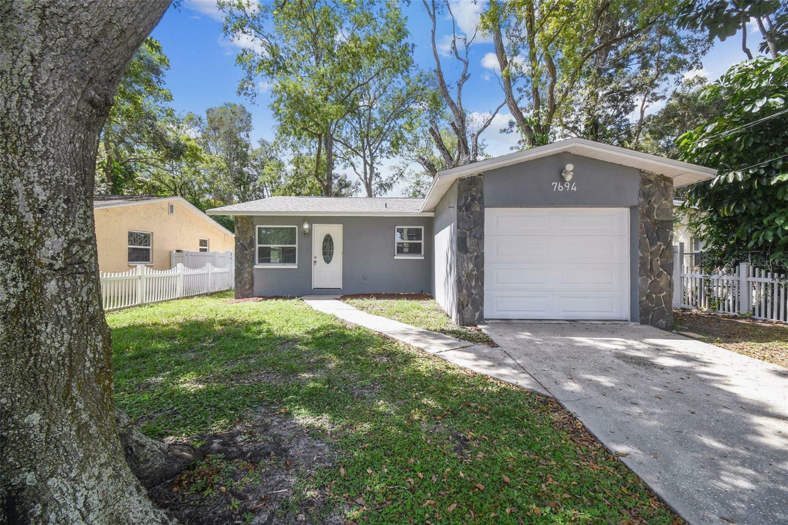 Property Photo:  7694 62nd Street N  FL 33781 