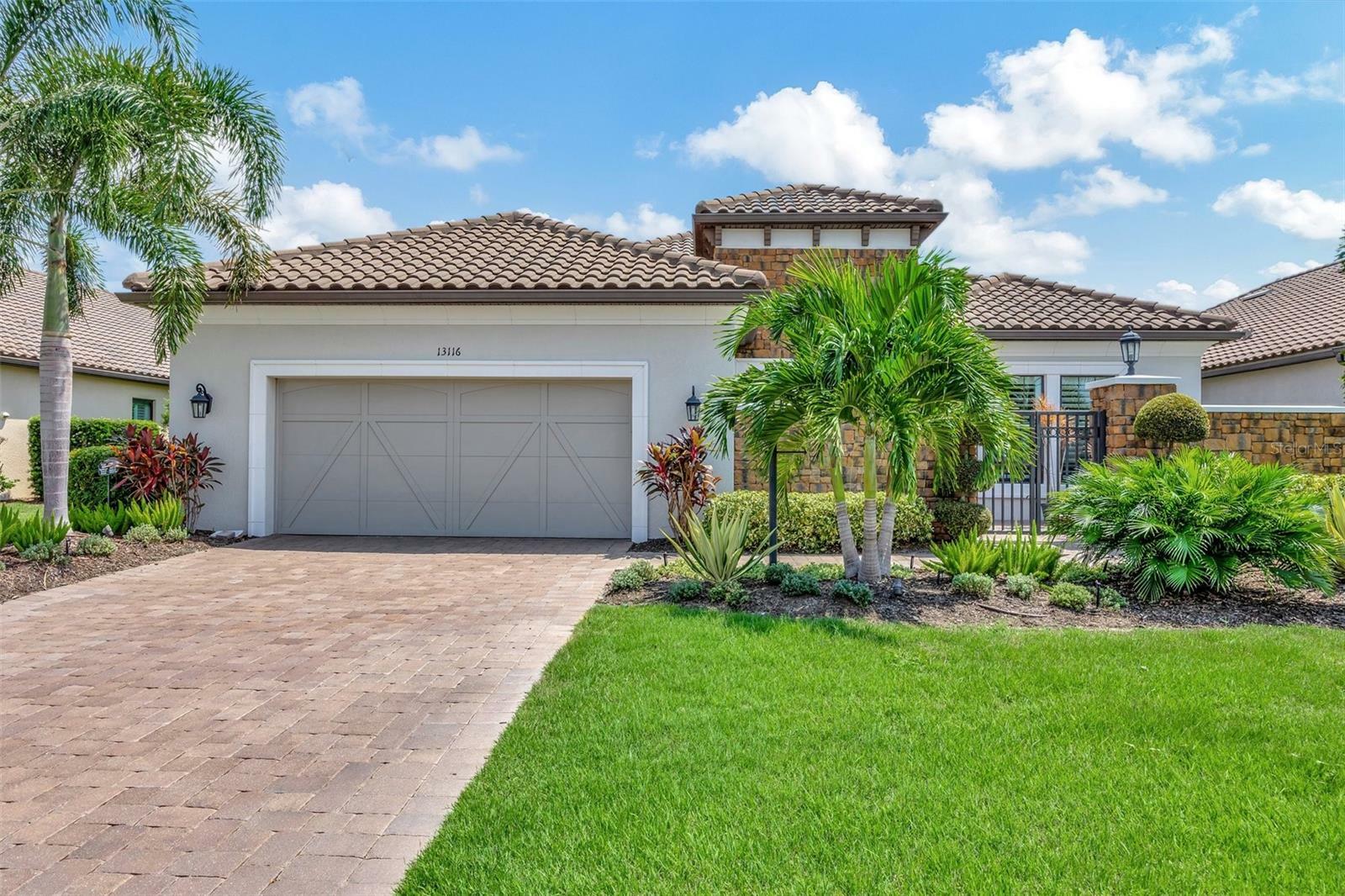 Property Photo:  13116 Treviso Drive  FL 34211 