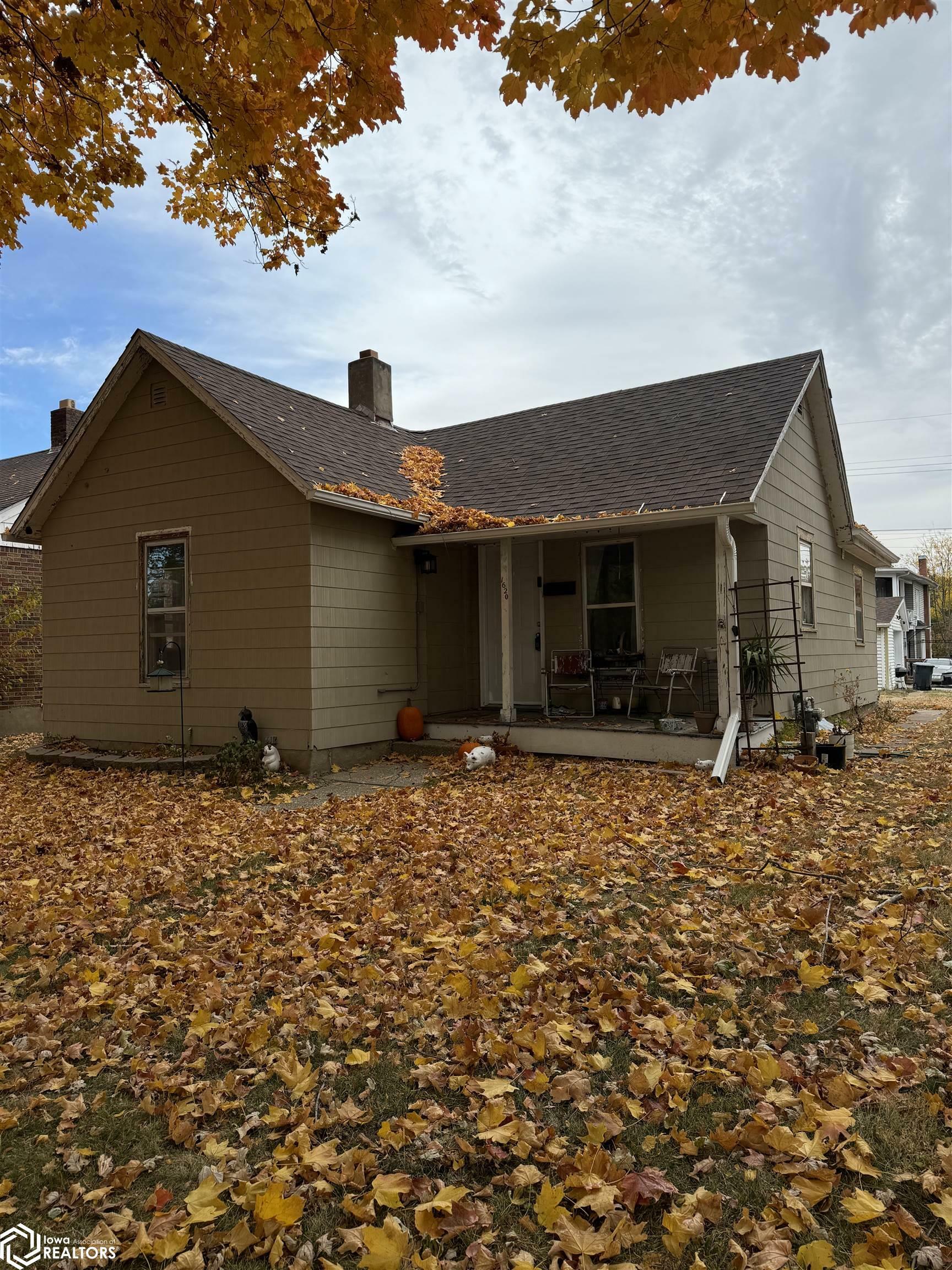 Property Photo:  1620 S 12th Street  IA 52601 