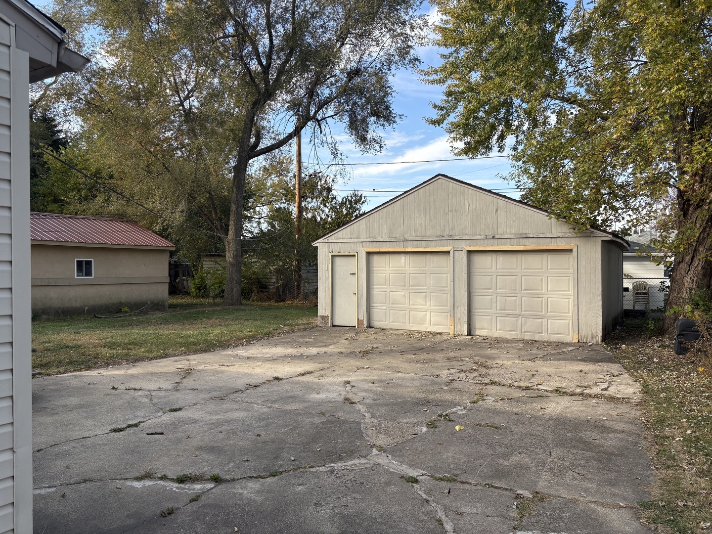 Property Photo:  717 N Webster Circle  IL 60901 