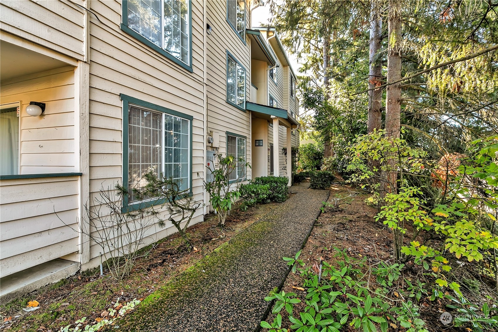 Property Photo:  17624 1st Avenue S A301  WA 98148 