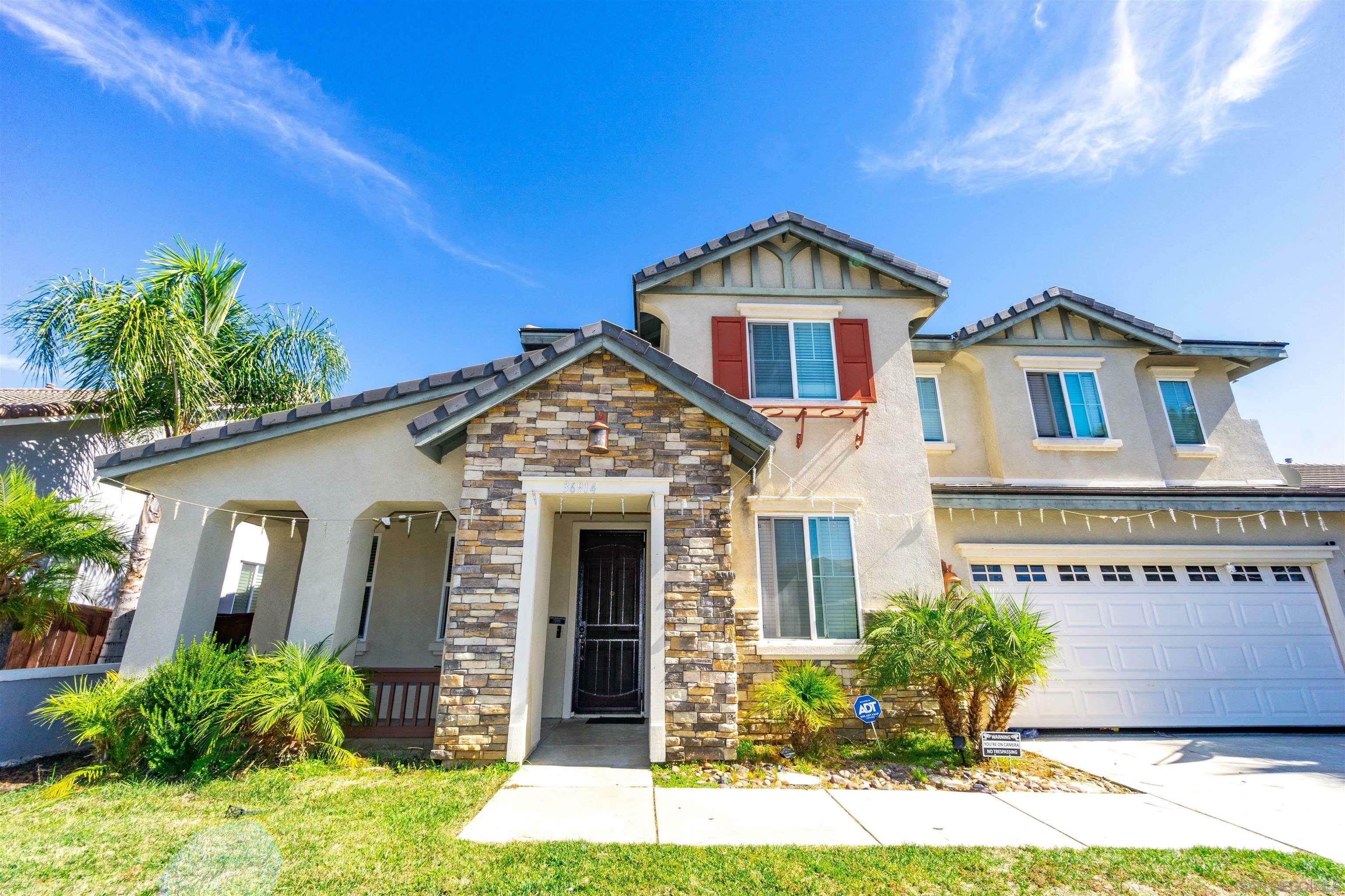 Property Photo:  36914 Wax Myrtle Place  CA 92562 