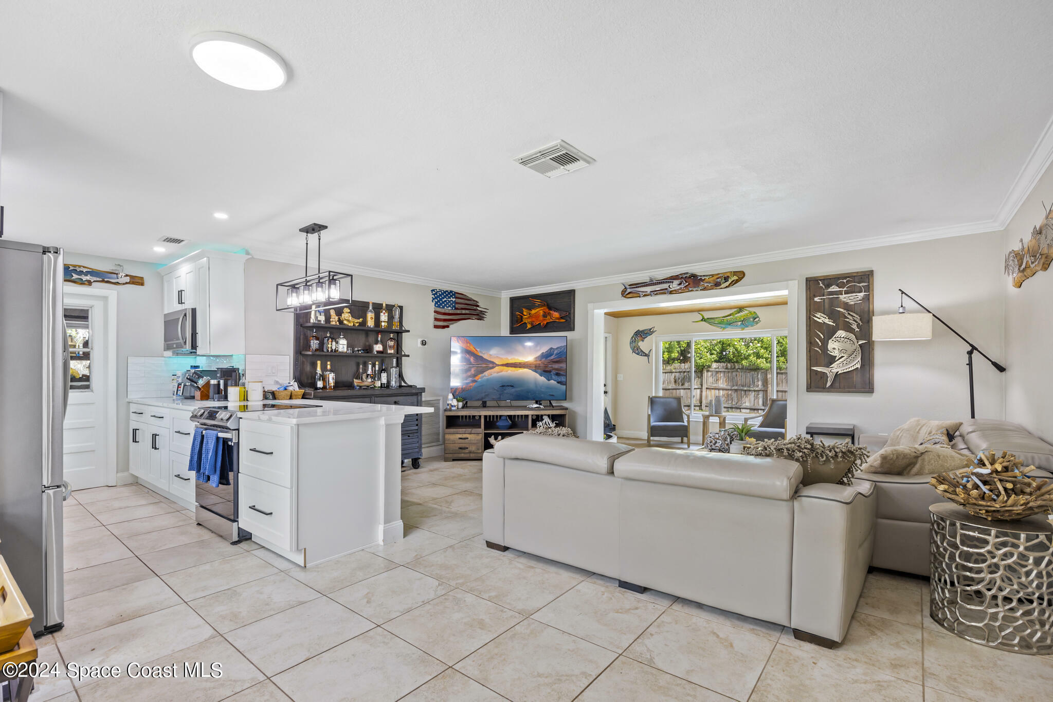 Property Photo:  349 W Arlington Street  FL 32937 