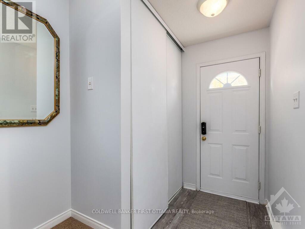 Property Photo:  5 Henry Goulburn Way I  ON K2S 1N7 