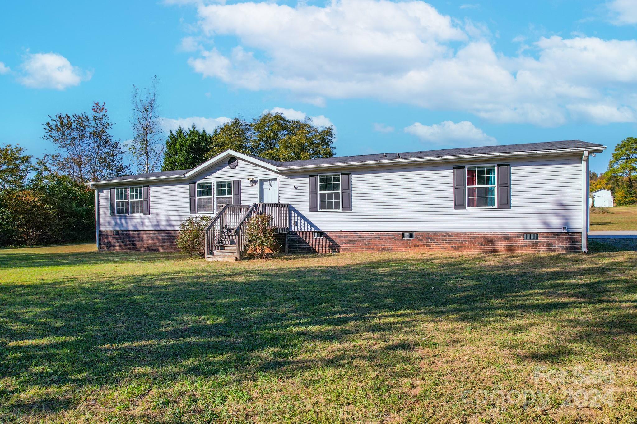 Property Photo:  8422 Dogwood Drive  NC 28081 