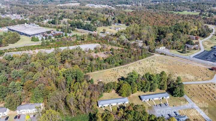 Property Photo: 290 Pleasant Hill Road NC 28638